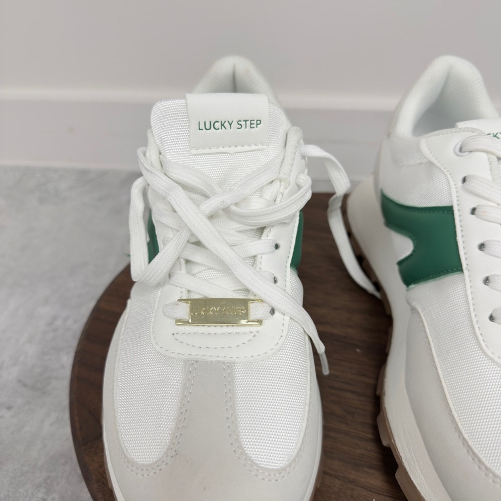 Lucky Step White Green Retro Sneakers Women’s Size‎ 9 Vegan Comfort Lace Up - Picture 9 of 15